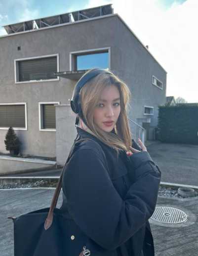 Ngoài làm người mẫu, "bông hồng lai" còn yêu thích múa ba lê. Cô là cái tên thành công trong tương lai của làng thời trang Nhật Bản. Ảnh: IGNV