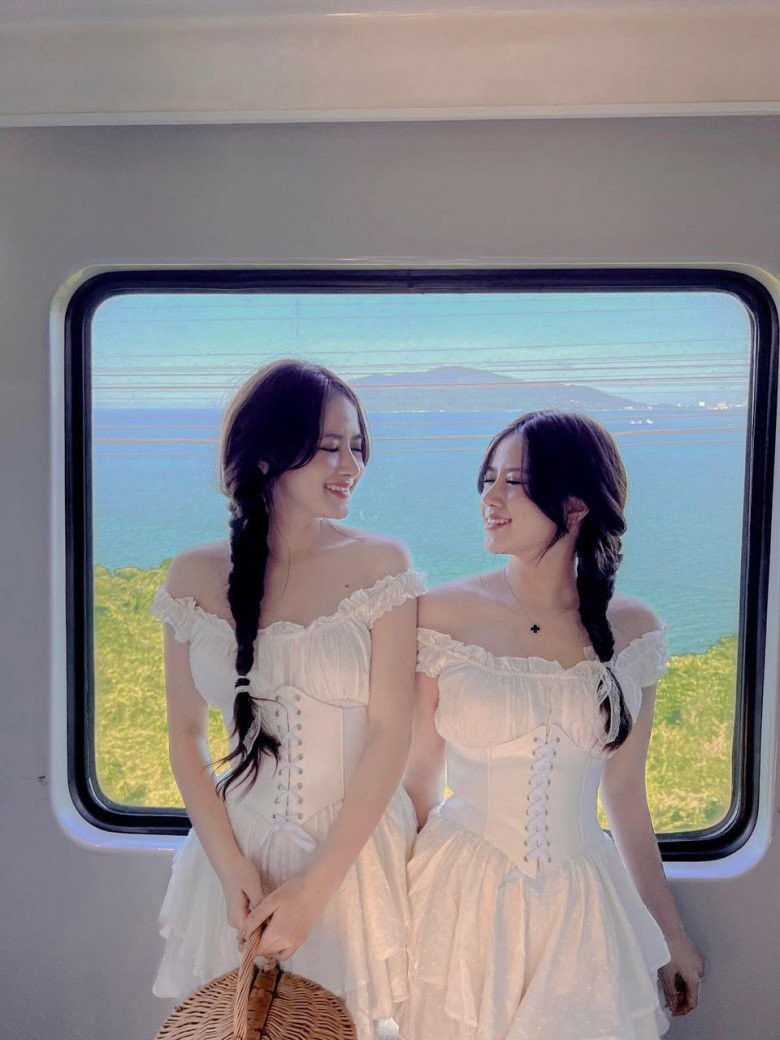 Nếu như cô em Nhật Anh được biết đến với biệt danh Nếc Apie, thì cô chị chính là Anna Minh Anh.