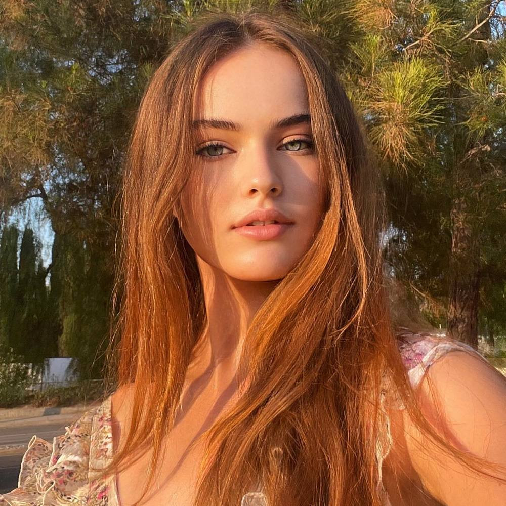 Đến độ tuổi trưởng thành, Kristina Pimenova không còn xuất hiện nhiều trên truyền thông như trước để tập trung việc học.