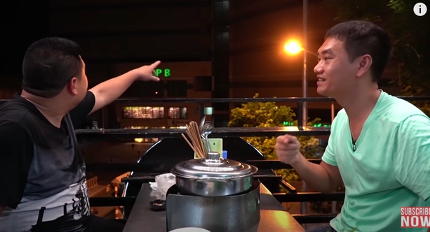 Review lẩu ếch: Mèo mả gà đồng thì gà đồng tức là thịt ếch, hôm nay Duy mời quý vị đi ăn lẩu ếch. Ảnh: Tổng hợp