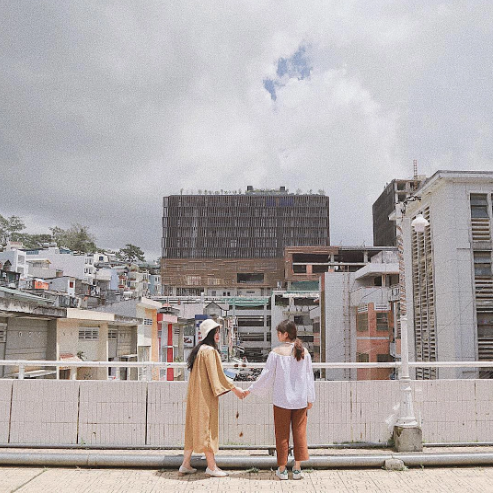 Hiện tại, sự thay đổi này tại góc chụp ảnh ở chợ Đà Lạt vẫn tiếp tục gây xôn xao. Ảnh: @annieechann