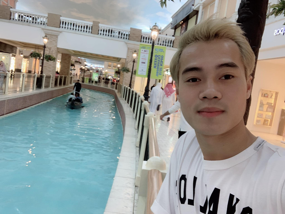 Được biết những mẫu áo mà nam cầu thủ sản xuất liên tục cháy hàng chỉ trong thời gian ngắn mở bán.