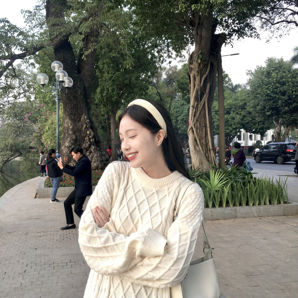 Nữ sinh còn tham gia nhiều hoạt động ngoại khóa tại trường và giành nhiều thành tích học tập đáng nể. Ảnh: FBNV