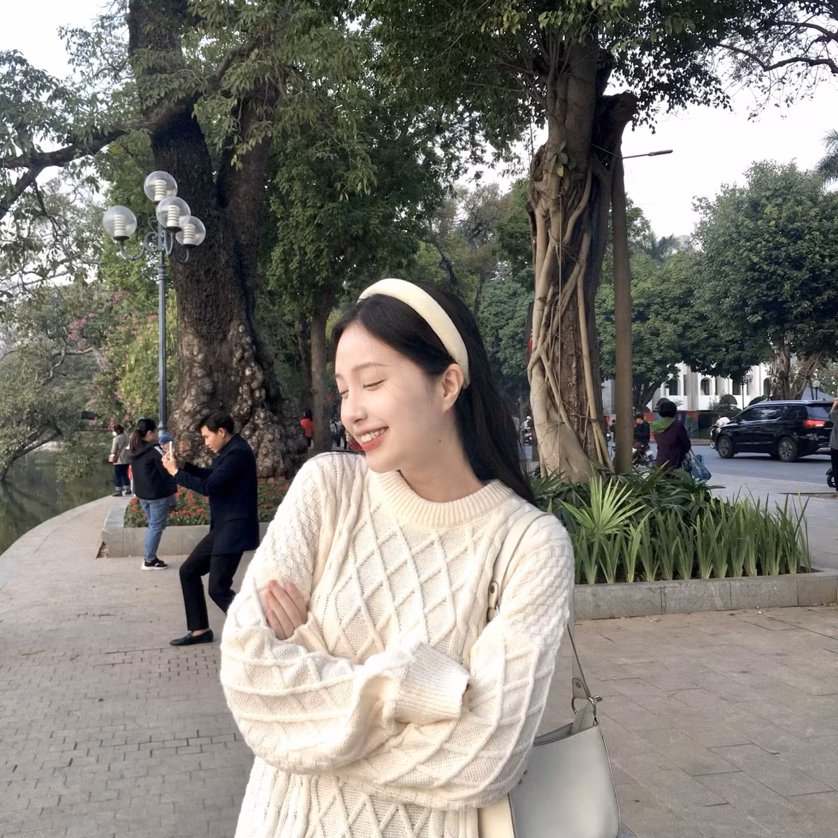 Nữ sinh còn tham gia nhiều hoạt động ngoại khóa tại trường và giành nhiều thành tích học tập đáng nể. Ảnh: FBNV