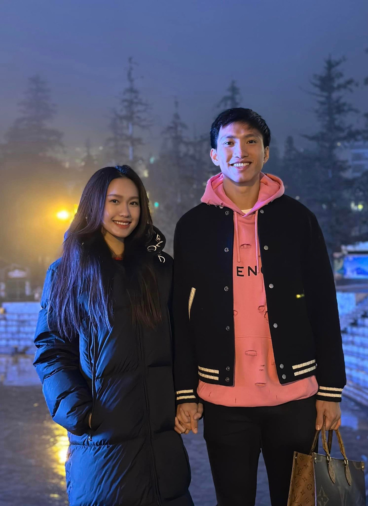  Đoàn Văn Hậu và Doãn Hải My chính thức công khai mối quan hệ vào tháng 8/2022, sau khoảng thời gian 2 năm hẹn hò.