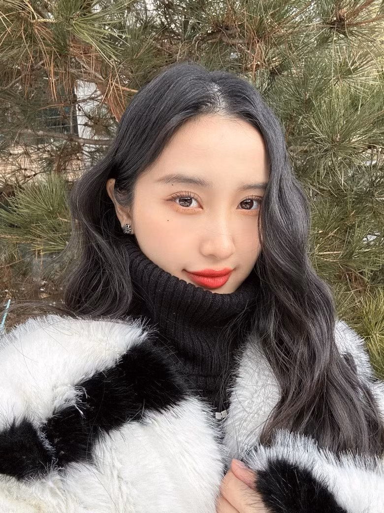 Giờ đây, Jun Vũ là một trong những diễn viên trẻ sở hữu nhan sắc xinh đẹp nổi bật với gương mặt đậm chất điện ảnh.