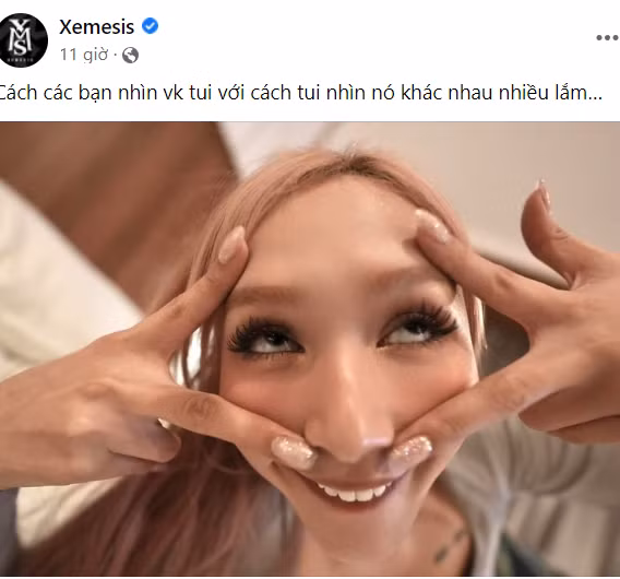 Mới đây, Xemesis khiến mọi người chú ý bởi khoảnh khắc hài hước, anh tung ảnh dìm của cô vợ Xoài Non.