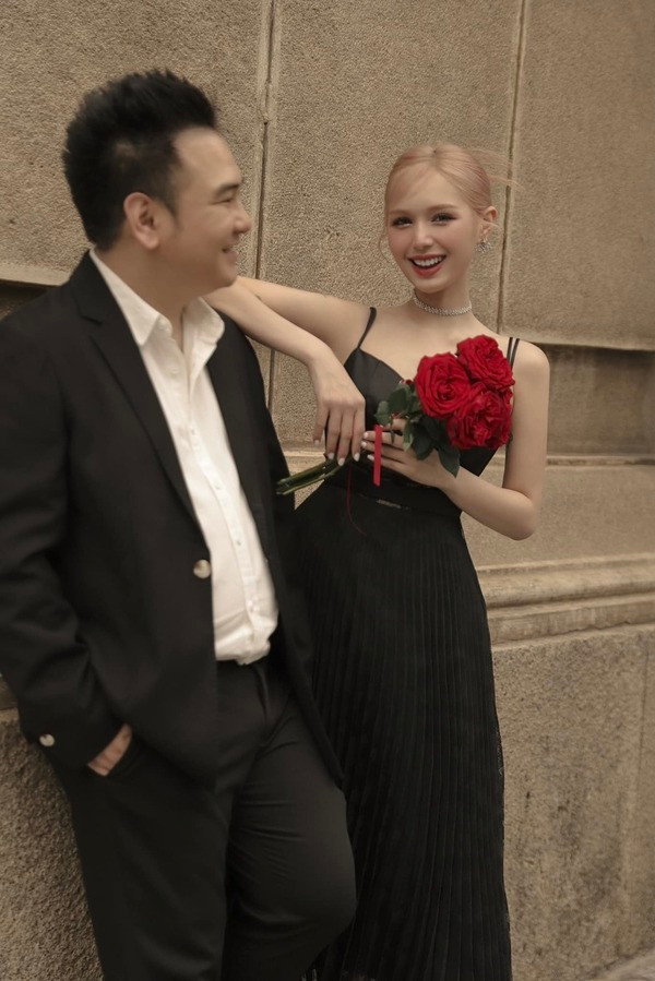 Bên dưới phần bình luận, nhiều người thích thú với hành động dìm nhan sắc vợ của Xemesis.