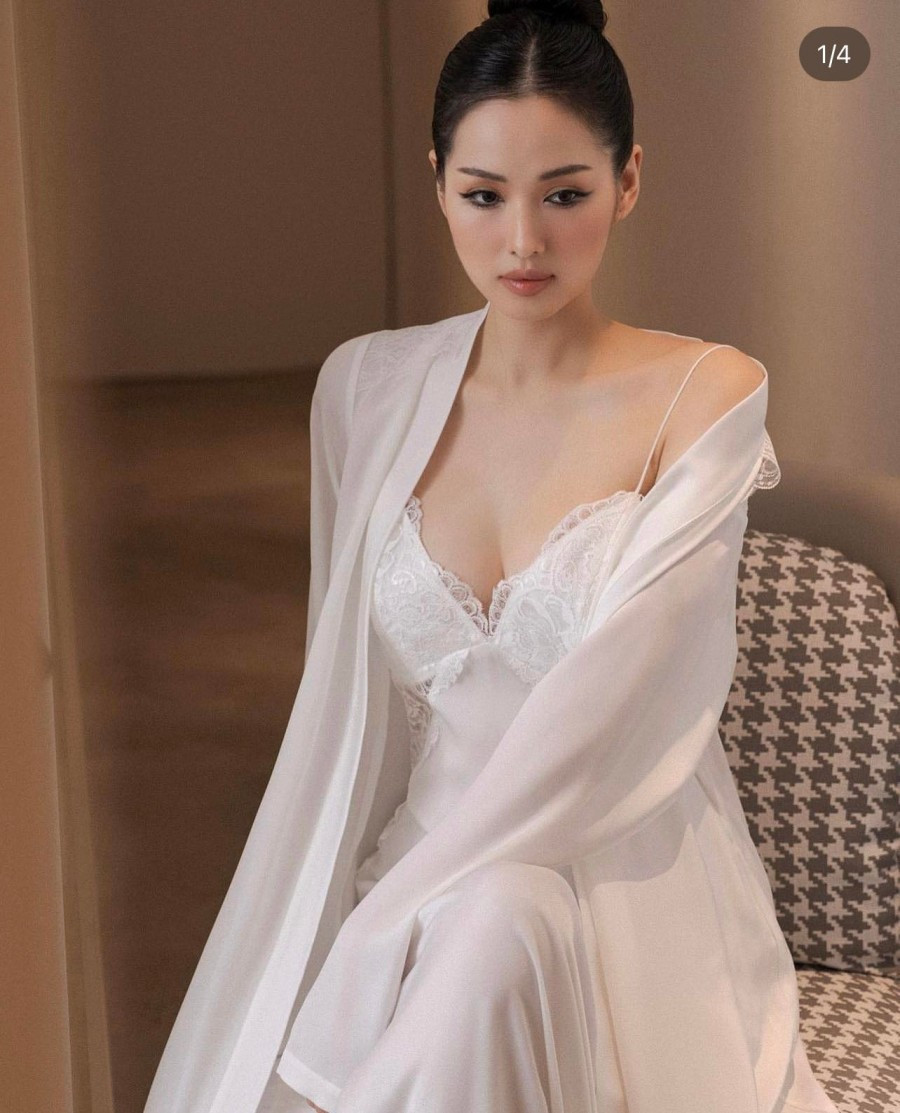 Năm 2014, cựu hot girl Hà thành dừng hoạt động showbiz và chuyển hướng sang lĩnh vực kinh doanh.