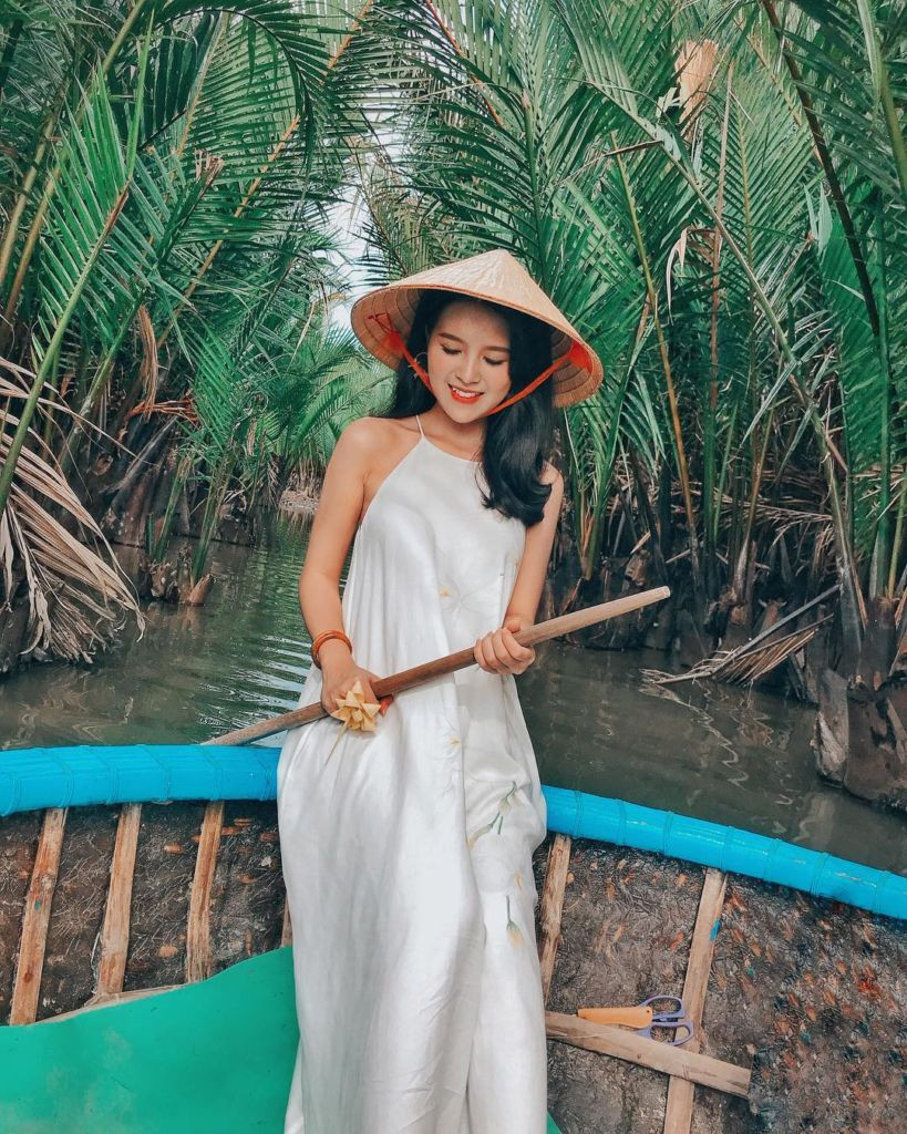 Rừng dừa Bảy Mẫu là điểm đến lý tưởng cho những du khách muốn hòa mình với thiên nhiên trong lành.