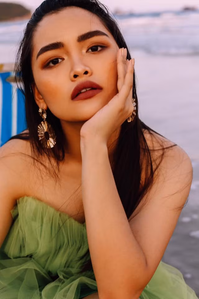 Được biết Linda và Phong Đạt đã yêu nhau được 6 năm, dù trải qua nhiều sóng gió nhưng tình cảm của cặp đôi càng trở nên sâu đậm. Ảnh: FBNV