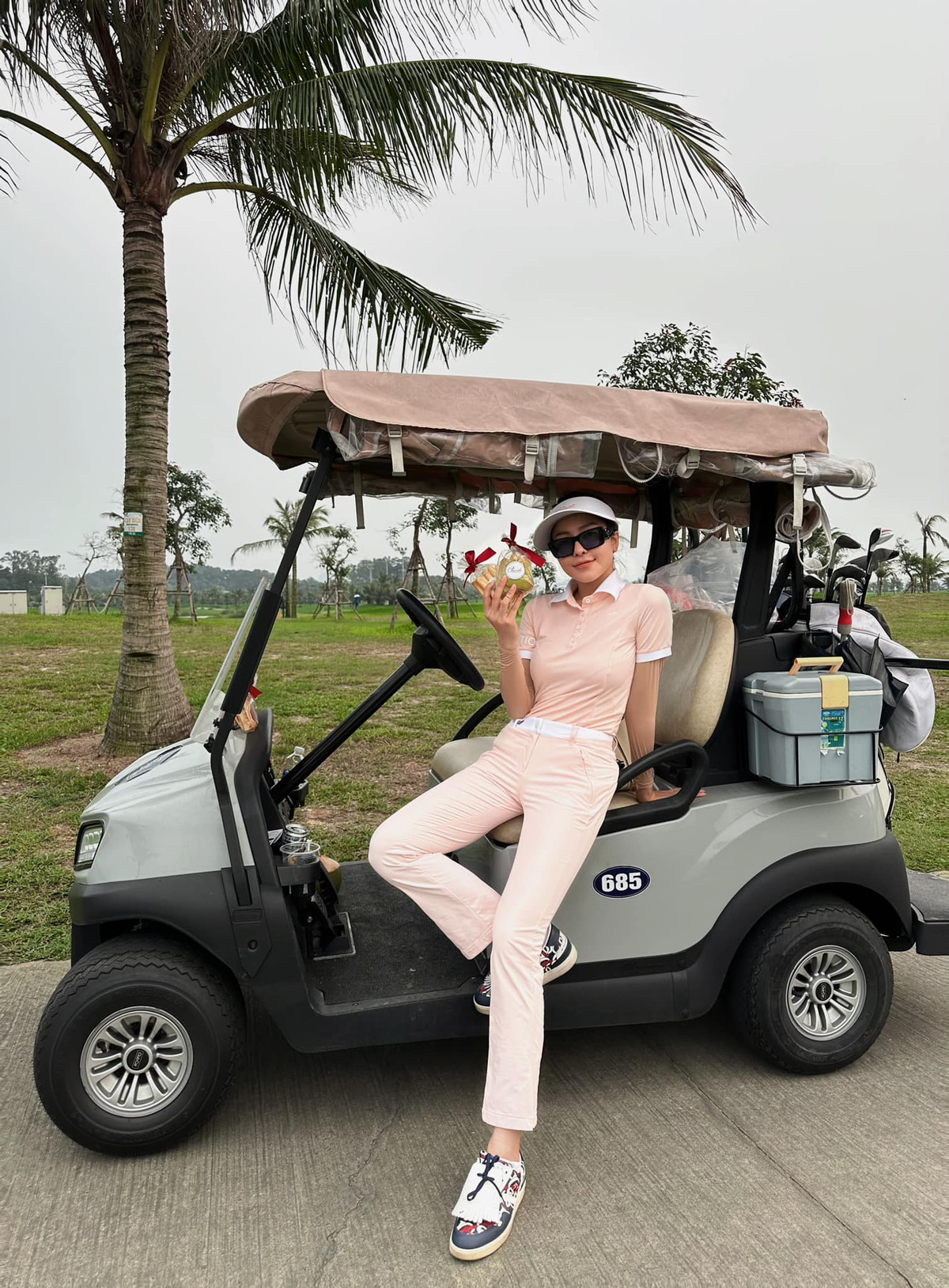 Được biết, Trâm Anh còn tố cáo ngược lại đàn chị và doạ sẽ nhờ đến công an xử lý.