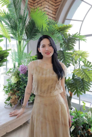 Sau 4 năm kể từ khi lấn sân sang mảng review, "chiến thần" Võ Hà Linh hiện đã xây được chỗ đứng vững vàng.