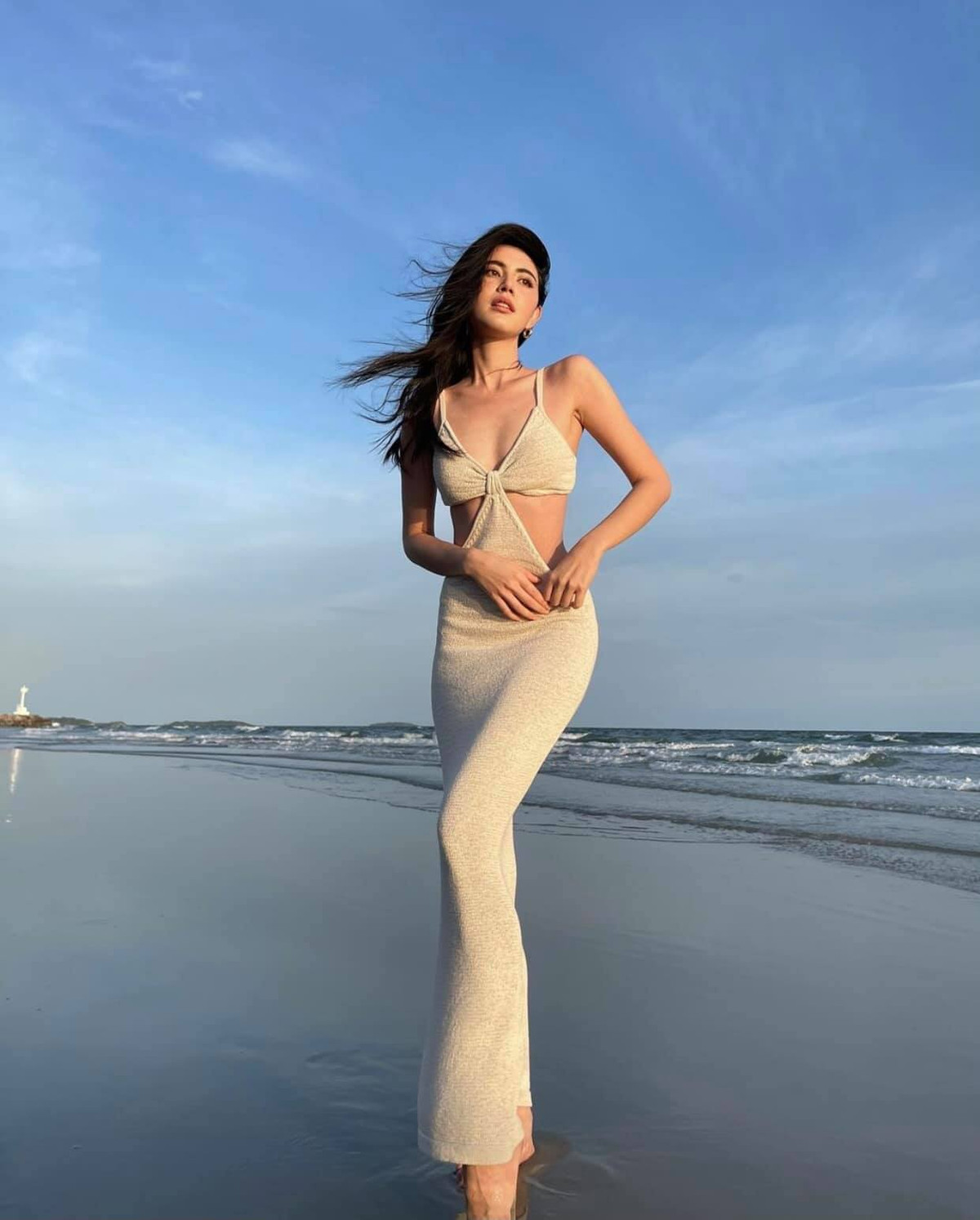 Mỹ nhân "Tình người duyên ma" là minh chứng cho kiểu phụ nữ "mình hạc xương mai" nhưng cực kỳ gợi cảm.