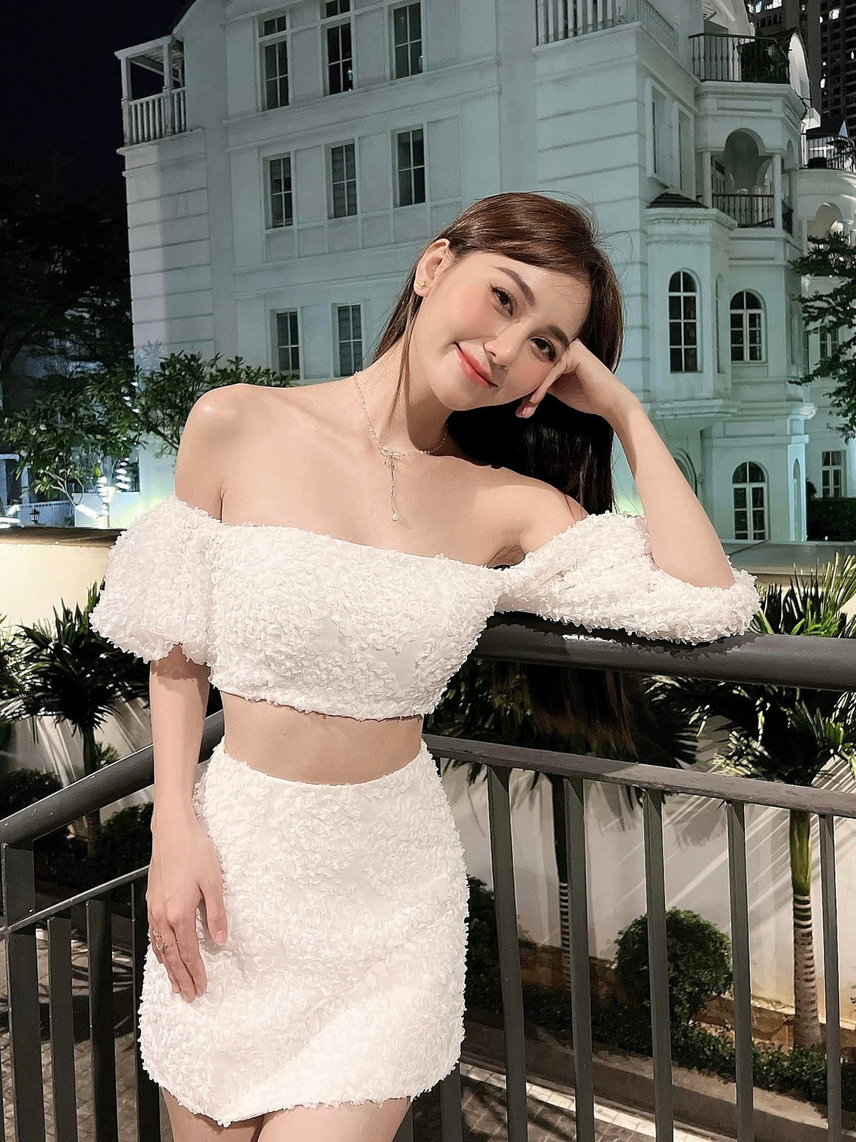 Trước khi bén duyên nghề TikToker, Hoàng Kim Chi từng theo học tại Đại học Khoa học Xã hội và Nhân văn - Đại học Quốc gia TP. HCM. Ảnh: FBNV