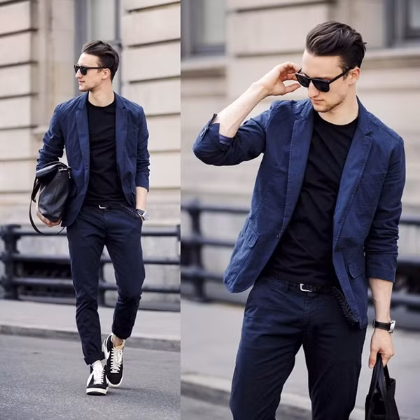 Cân nhắc mặt hàng cần mua trong đợt giảm giá cuối vụ. Áo vest – comple cho nam hoặc vest nữ có thể là gợi ý không tồi. Dòng sản phẩm này thiết kế đơn giản, ít lỗi mốt. Đặc biệt nhiều loại vest nam có thể "diện" cả 4 mùa, bạn có thể mua làm quà tặng hoặc "găm" trước nhân dịp giảm giá.