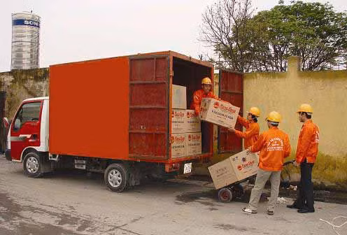 Nhu cầu vận chuyển hàng hóa cuối năm cũng tăng mạnh, đây là dịp để dịch vụ chuyển phát "hốt bạc".