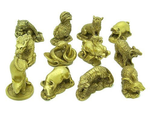 Các loại tượng vàng 12 con giáp bao giờ cũng là vật mang may mắn, tăng tài khí cho gia chủ.