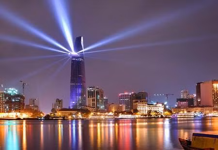 Nhung dai gia Viet chi tien tao ky luc the gioi-Hinh-4