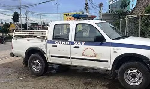 Hi huu vu trom chiec xe dau keo container va phat hien bat ngo-Hinh-2