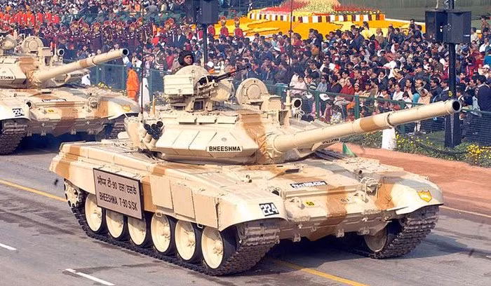 Theo giới quân sự nước này, những phương tiện chiến đấu trên có thể hoạt động không hiệu quả vào thời điểm quan trọng nhất, do vậy New Delhi không nên dựa quá nhiều vào vũ khí của Nga.