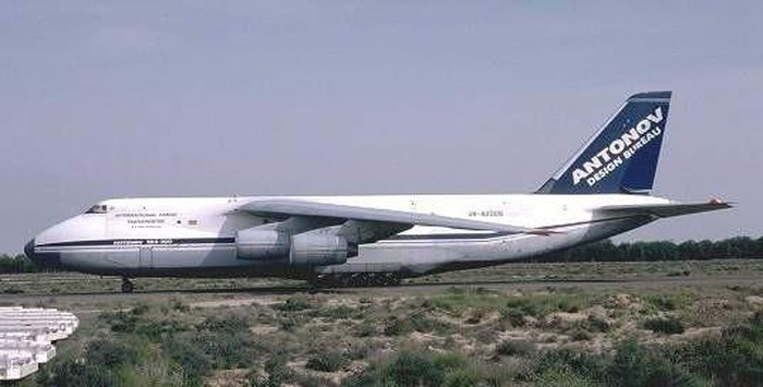 Được biết Nga là một trong những nhà cung cấp vũ khí lớn nhất cho Armenia và cũng là đồng minh chủ chốt của Yerevan trong khu vực, trang bị của quân đội nước này chủ yếu là vũ khí của Nga.