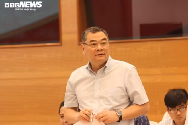 Nang khong o Bach Mai khong phai vu dau tien, cung khong phai cuoi cung