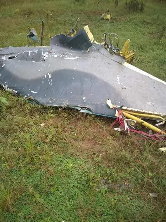 Hiện nguyên nhân thảm kịch vẫn đang được giấu kín, rất khó hiểu tại sao cả hai máy bay rơi gần như cùng một địa điểm. Nguồn ảnh: Sina