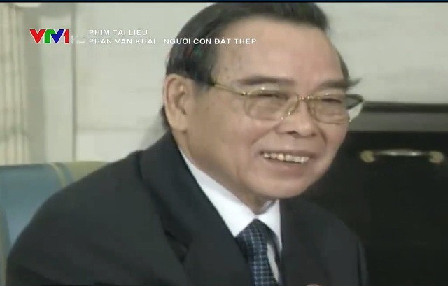 Phim tài liệu Phan Văn Khải - Người con đất thép được nhiều đài chọn phát sóng