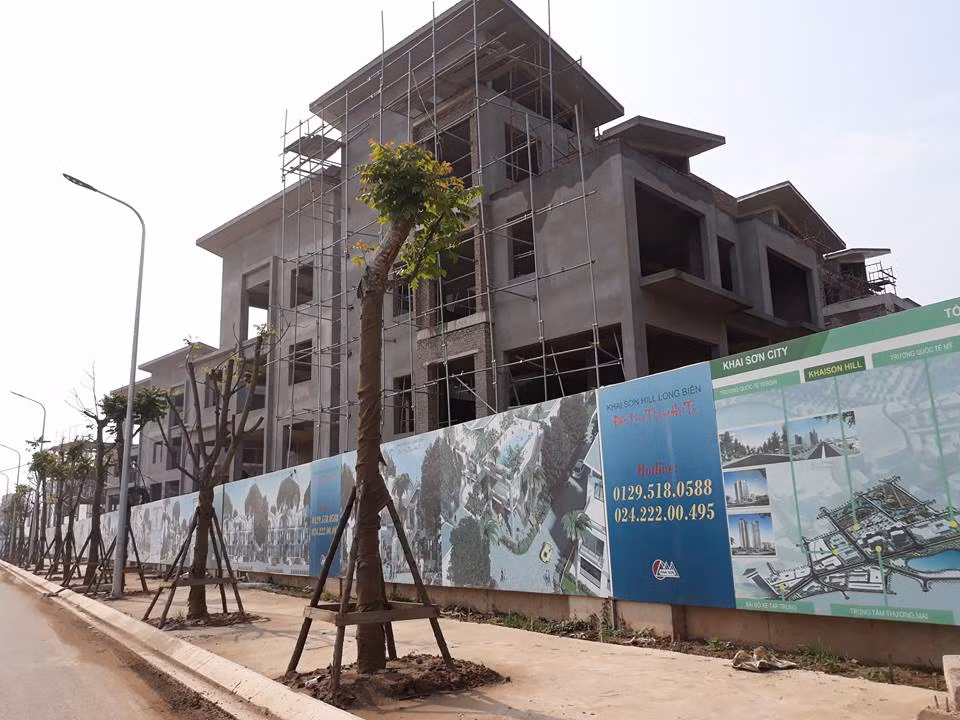 ... và 26 căn có diện tích trên 500m2 phải có giấy phép xây dựng.