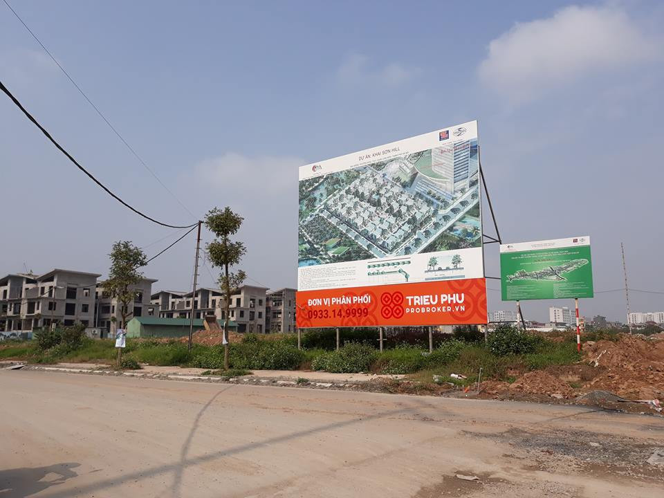 Dự án khu nhà ở thấp tầng TT1 – Biệt thự Khai Sơn Hill ở phường Ngọc Thụy (Long Biên, Hà Nội) do Công ty CP Khai Sơn làm chủ đầu tư.