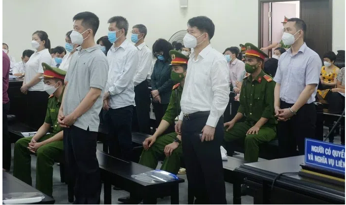 Hom nay, toa tuyen an voi cuu Thu truong Truong Quoc Cuong va dong pham