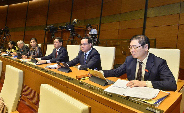 Đoàn ĐBQH tỉnh Ninh Thuận. TSKH Phan Xuân Dũng - Chủ tịch Liên hiệp các Hội Khoa học và Kỹ thuật Việt Nam là thành viên của Đoàn đại biểu Quốc hội tỉnh Ninh Thuận.