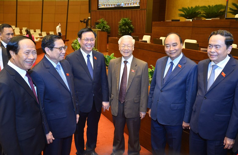 Tổng Bí thư Nguyễn Phú Trọng, Chủ tịch nước Nguyễn Xuân Phúc, Thủ tướng Chính phủ Phạm Minh Chính, Chủ tịch Quốc hội Vương Đình Huệ cùng các vị lãnh đạo Đảng, Nhà nước dự phiên khai mạc Kỳ họp thứ ba, Quốc hội khóa XV.