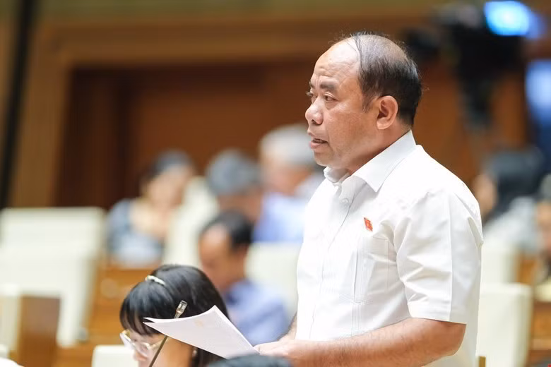 De nghi cam quay nhieu khach hang mua bao hiem duoi moi hinh thuc-Hinh-4