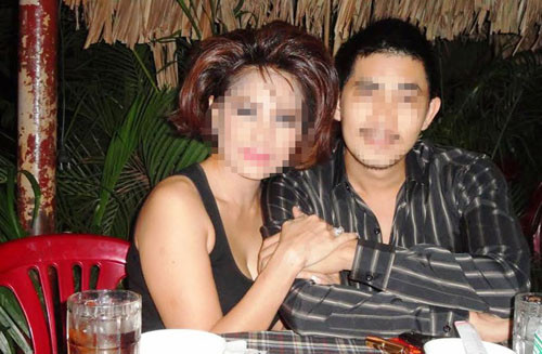 Hình ảnh Tony và người tình đại gia những ngày còn mặn nồng.