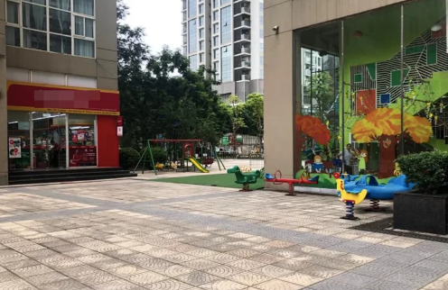  Phó Giám đốc Sở NN&amp;PTNN Hà Nội nhảy lầu tự tử: Ngày 18/6/2019, ông Phạm Văn Khương (56 tuổi), Phó giám đốc sở Nông nghiệp Hà Nội đã rơi từ tầng cao của chung cư Vinaconex 1 xuống đất tử vong. Trước đó, ông Khương là Phó Giám đốc Sở KHĐT TP.Hà Nội. Ông Khương cũng là Phó Giám đốc Sở KHĐT tỉnh Hà Tây (cũ) từ tháng 8/2006 đến tháng 7/2008.