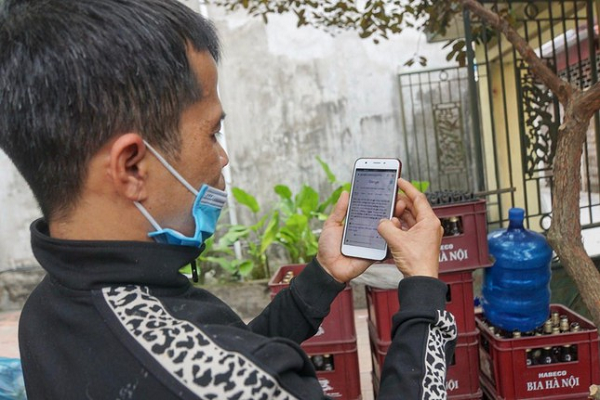 Bình thường muốn gà đẻ đều mỗi ngày một quả thì phải chăm sóc, bổ sung dinh dưỡng liên tục cho gà; trong khi, gà của bà Tâm chỉ được chăn đơn thuần là thóc và thức ăn thừa.