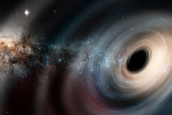 Trong thiên hà ta đang sống, các nhà khoa học cũng đã thấy vài lỗ đen đang “ăn” những đám mây khí gas gần nó; khí gas bay gần vùng chân trời sự kiện - rìa của lỗ đen phát ra bức xạ, cho phép các thiết bị thiên văn phát hiện được lỗ đen trong khoảng không gian.