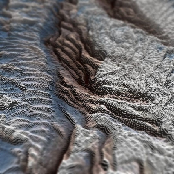 Tàu MRO bay trên quỹ đạo hành tinh đỏ từ năm 2006. Những năm gần đây, nhiều nghiên cứu được thực hiện để đánh giá lượng nước chảy trên sao Hỏa, sử dụng cả dữ liệu trên bề mặt lẫn từ quỹ đạo.