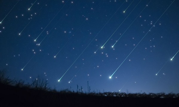 Còn rất nhiều khối thiên thạch nhỏ, đối ứng với một trận đại thiên tai. Ngày 28 tháng 7 năm ấy, đại địa chấn tại Đường Sơn phát sinh, là trận động đất bi thảm nhất của thế giới trong 400 năm qua, tương đương 400 quả bom nguyên tử thả xuống Hiroshima cùng nổ trong bán kính 16 km.