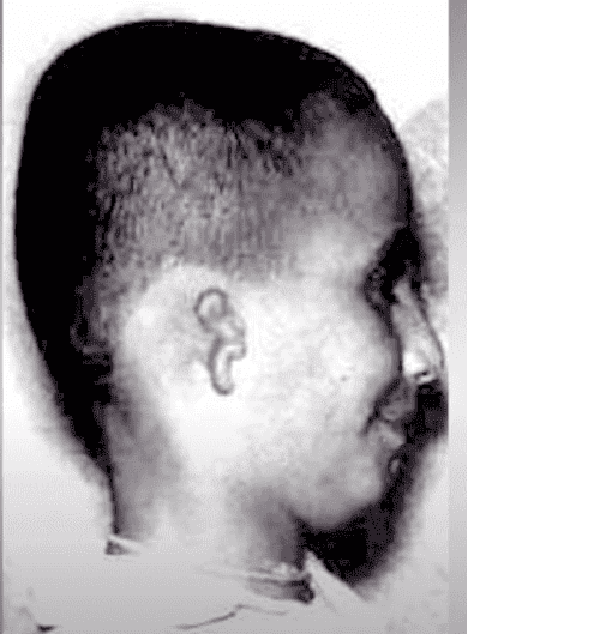 Sinh ra và lớn lên ở làng Sarkonak, thuộc Thổ Nhĩ Kỳ, Semih Tutusmus được dư luận thế giới biết đến nhiều khi tuyên bố nhớ như in cuộc sống kiếp trước.