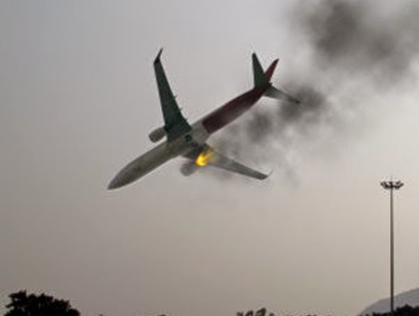 Ngày 24/3/1999, NTSB công bố báo cáo sau cuộc điều tra kéo dài 4 năm về tai nạn của chuyến bay 427, trong đó nhận định nguyên nhân vụ rơi là hỏng hóc van servo trong PCU dẫn tới cánh bánh lái đuôi đứng hoạt động trái ý muốn.