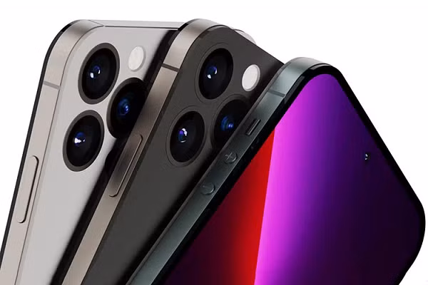 iPad Pro là một minh chứng rõ ràng nhất vì thiết bị có thể sử dụng USB-C để kết nối với màn hình có độ phân giải cực cao cũng như hoạt động như một bộ chỉnh sửa cho ảnh và video với khả năng thu thập tệp từ máy ảnh DSLR và các nguồn khác.