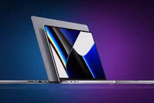 Mark Gurman cho biết chiếc iPad lai MacBook với màn hình gập của Apple có thể sẽ được ra mắt vào năm 2026. Cũng có nghĩa là còn khá lâu nữa chúng ta mới được thấy thiết bị đột phá này từ Apple.