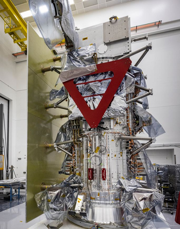 Theo tiến sĩ Jan Chodas từ JPL, người đứng đầu dự án, tàu vũ trụ này sẽ bay quanh sao Mộc ở cự ly gần để thu thập dữ liệu về bầu khí quyển, bề mặt và bên trong của thiên thể bí ẩn.