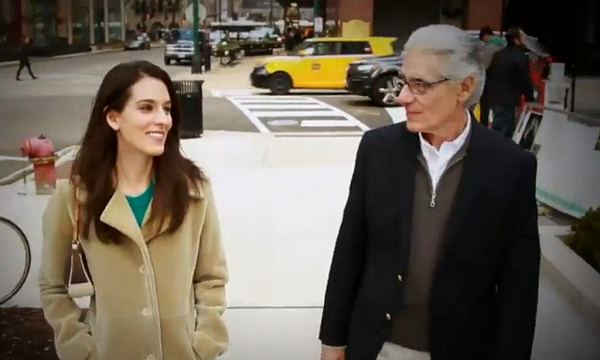 Amy đã chia sẻ về liệu pháp đã thay đổi cuộc đời cô trên show truyền hình Super Soul Sunday của Oprah Winfrey. Vào thời điểm đó, cô đang là tình nguyện viên tại một bệnh viện, tình cờ khi ấy cha cô đang tổ chức một buổi hội thảo tâm linh mang tên “Nhớ lại kiếp trước”.