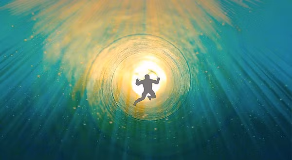 Amy đã chia sẻ về liệu pháp đã thay đổi cuộc đời cô trên show truyền hình Super Soul Sunday của Oprah Winfrey. Dù không ai có thể xác nhận và khẳng định luân hồi có thật hay không, nhưng những câu chuyện về nó vẫn khiến chúng ta phải đặt dấu hỏi lớn.