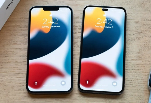 Đã có một số báo cáo trước đây nói rằng Apple có thể thay camera chính 12MP trên iPhone 14 Pro bằng camera 48MP sắc nét hơn. Chất lượng hình ảnh của iPhone 13 Pro đã rất xuất sắc, nhưng với việc có thêm nhiều "chấm" hơn, người dùng iPhone sẽ được thoải mái crop ảnh theo ý muốn mà không lo ngại vấn đề "vỡ" hình nữa.