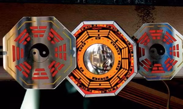 Treo bat quai, chuong gio the nao cho may man?